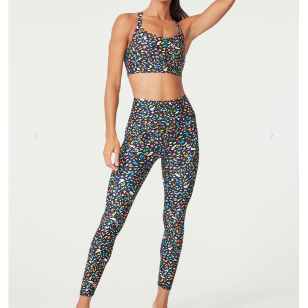 Elie Funfetti Active Set Size XL NWT.